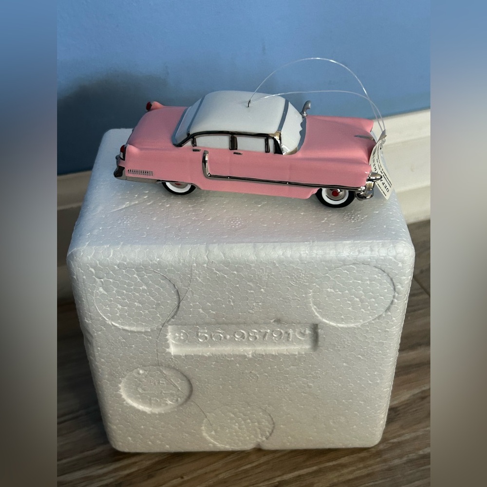 Dept 56 1955 Pink Cadillac Fleetwood Ornament #98791 Old Stock w/Box